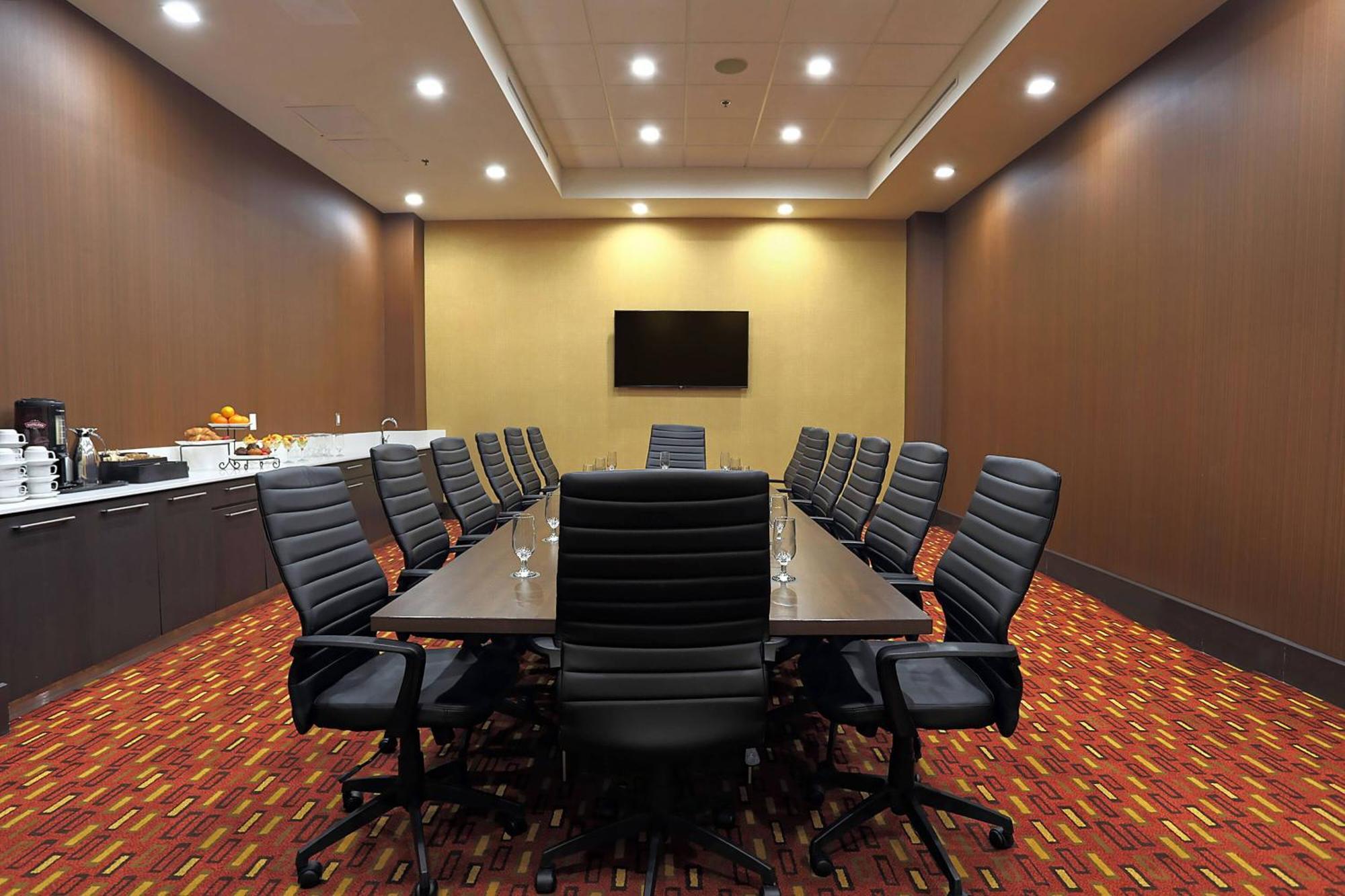 Hotel Courtyard By Marriott Montreal West Island/baie D'urfe Baie D'Urfe