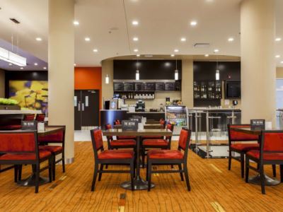 Courtyard By Marriott Montreal West Island/baie D'urfe Hotel Baie D'Urfe